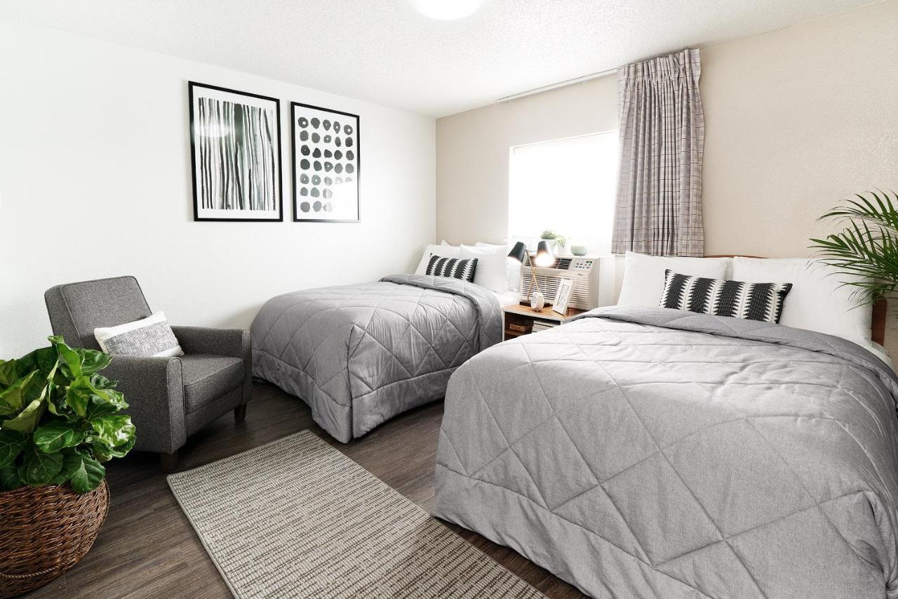 Intown Suites Extended Stay Chicago Il - Oakbrook Villa Park Экстерьер фото